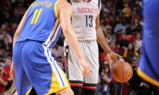 爱游戏登录入口-火箭逆转魔术避免连败