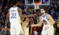 爱游戏官网入口-勇士横扫老鹰，步步为营