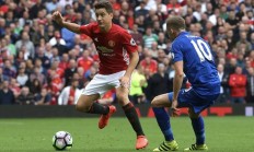 爱游戏体育链接-关于莱斯特城大胜斯旺西，提升积分榜排名的信息