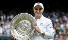 爱游戏网页版-捷克选手一跃冠军榜，赢得掌声