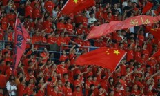 爱游戏-一鼓作气：女足赛场上势不可挡的简单介绍