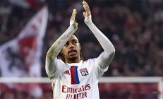 爱游戏体育网站-里昂的才华横溢在法甲联赛中展现