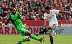 爱游戏亚洲官网-包含巴塞罗那遭遇比利亚雷亚尔绝杀，主场失利的词条