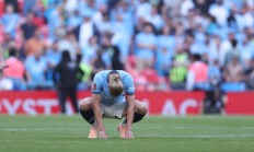 爱游戏入口-曼城八强晋级，主场力挺轻松取胜