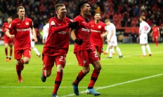 爱游戏体育直播-弗莱堡击败对手，发挥出色取得胜利