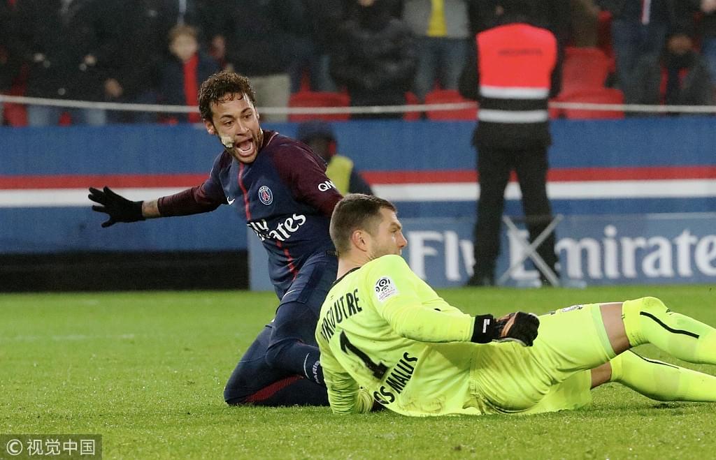 卡昂队球员表现出色,助球队赢得关键比赛的简单介绍 卡昂队球员表现出色,助球队赢得关键比赛的简单介绍