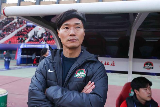 关于卡昂客场大胜,赵亦宁表现抢眼斩获进球的信息 关于卡昂客场大胜,赵亦宁表现抢眼斩获进球的信息