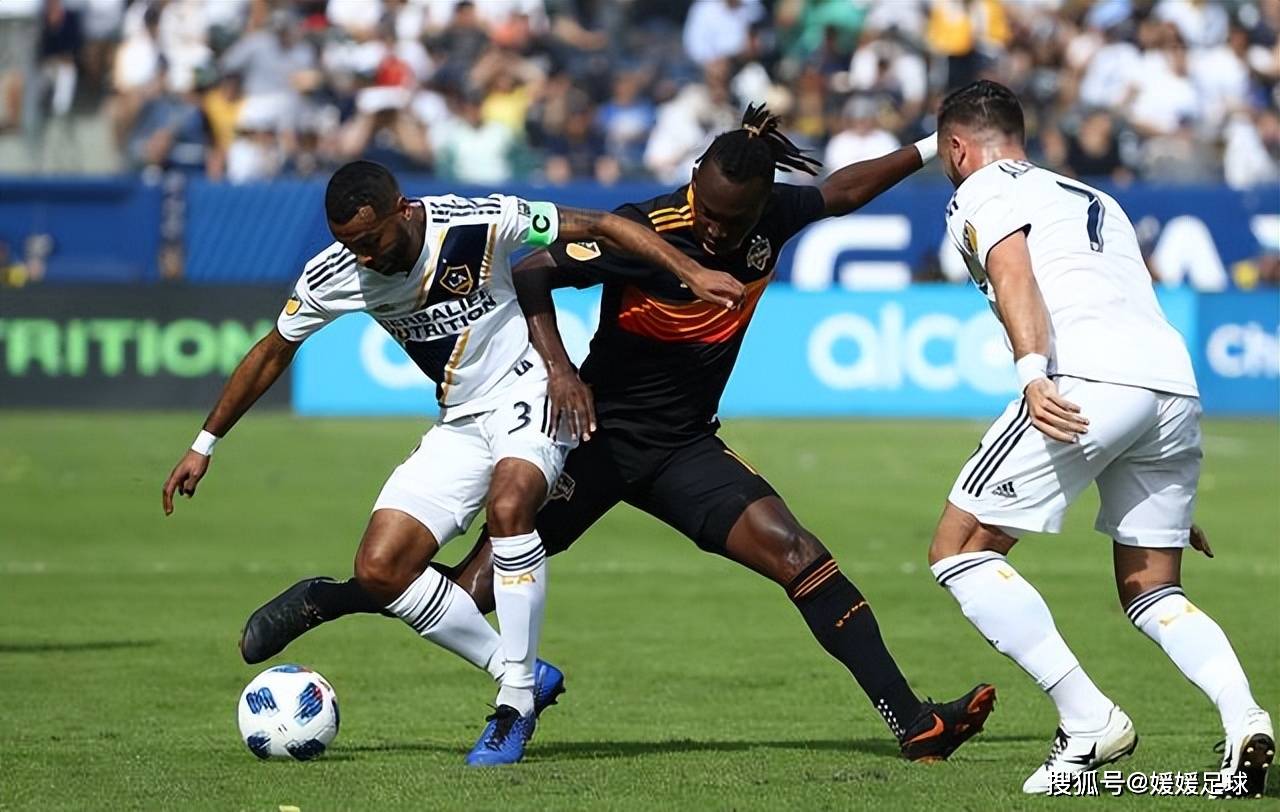 包含斯洛伐克队在欧洲预选赛中获得了不错的成绩的词条 包含斯洛伐克队在欧洲预选赛中获得了不错的成绩的词条