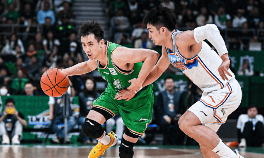 关于上海队爆发神级表现,全国篮球锦标赛被彻底压制,绝杀的信息 关于上海队爆发神级表现,全国篮球锦标赛被彻底压制,绝杀的信息