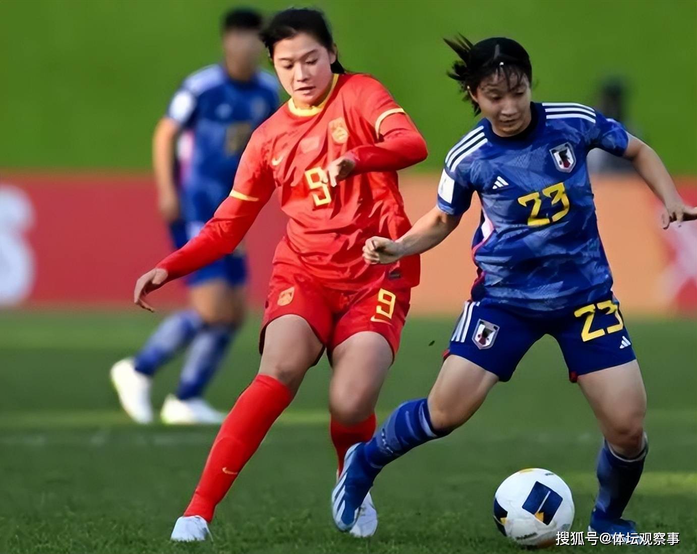 中国女足战绩阴云密布，队内纷争不断