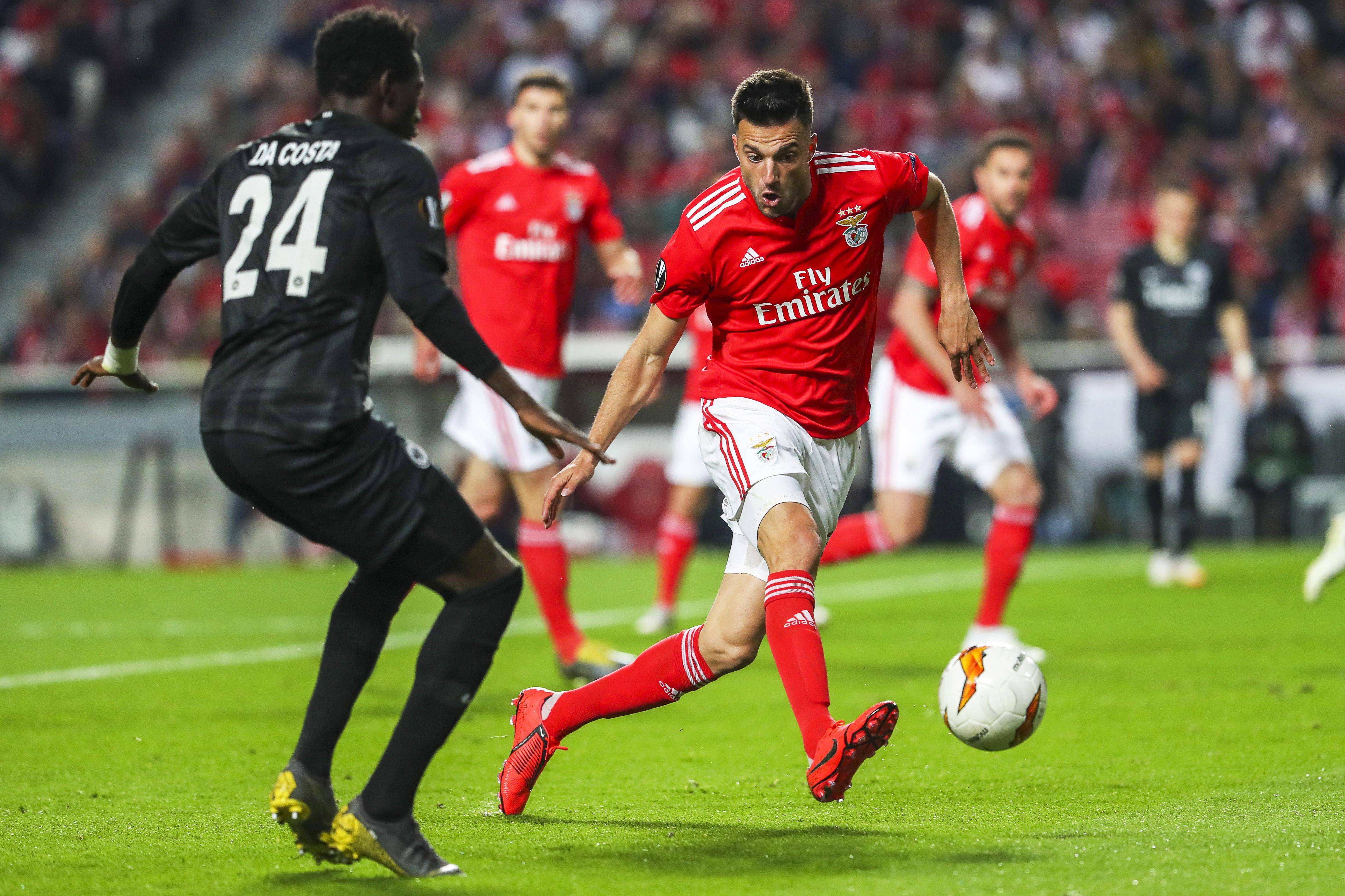 利物浦客场战平巴萨,保持不败 利物浦客场战平巴萨,保持不败