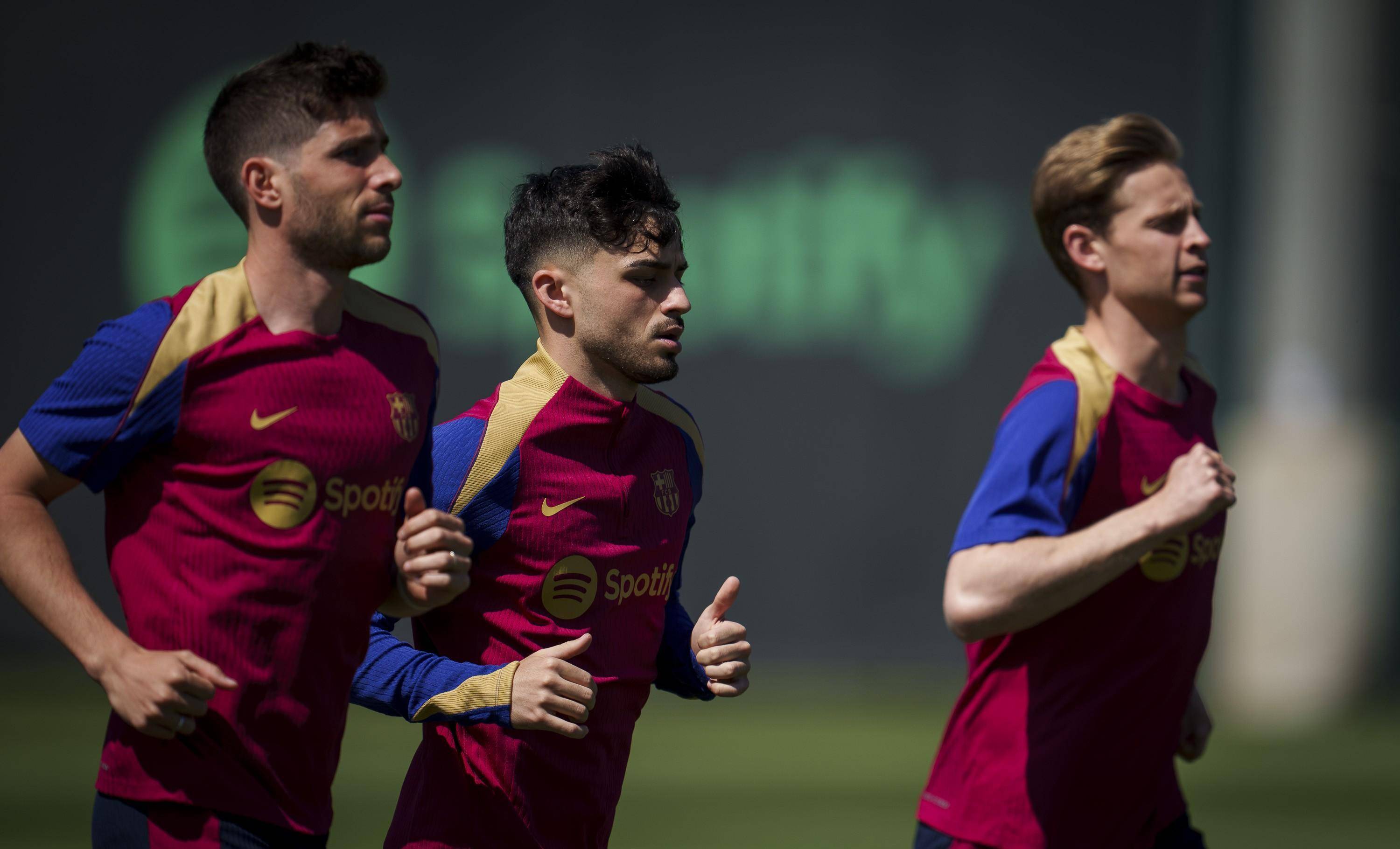 巴黎圣日耳曼与巴塞罗那将对决