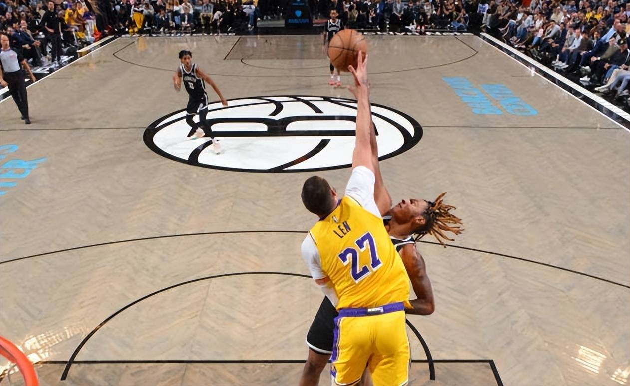 湖人反弹乏力连续两场失利的简单介绍 湖人反弹乏力连续两场失利的简单介绍