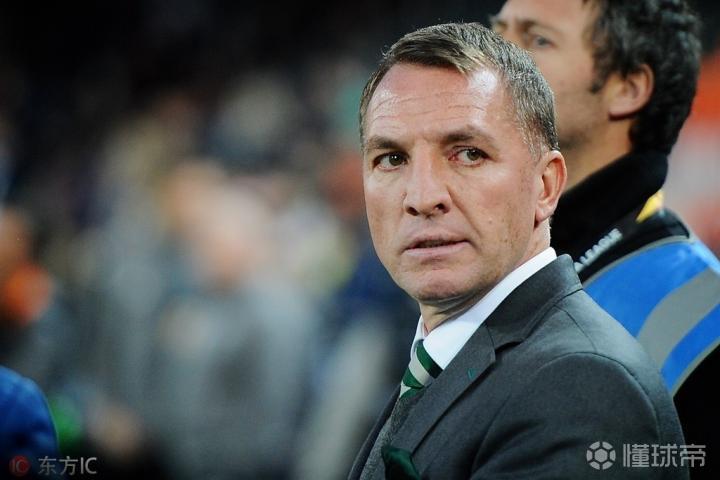 关于衰老球队面对重建难题，需要招揽新血的信息