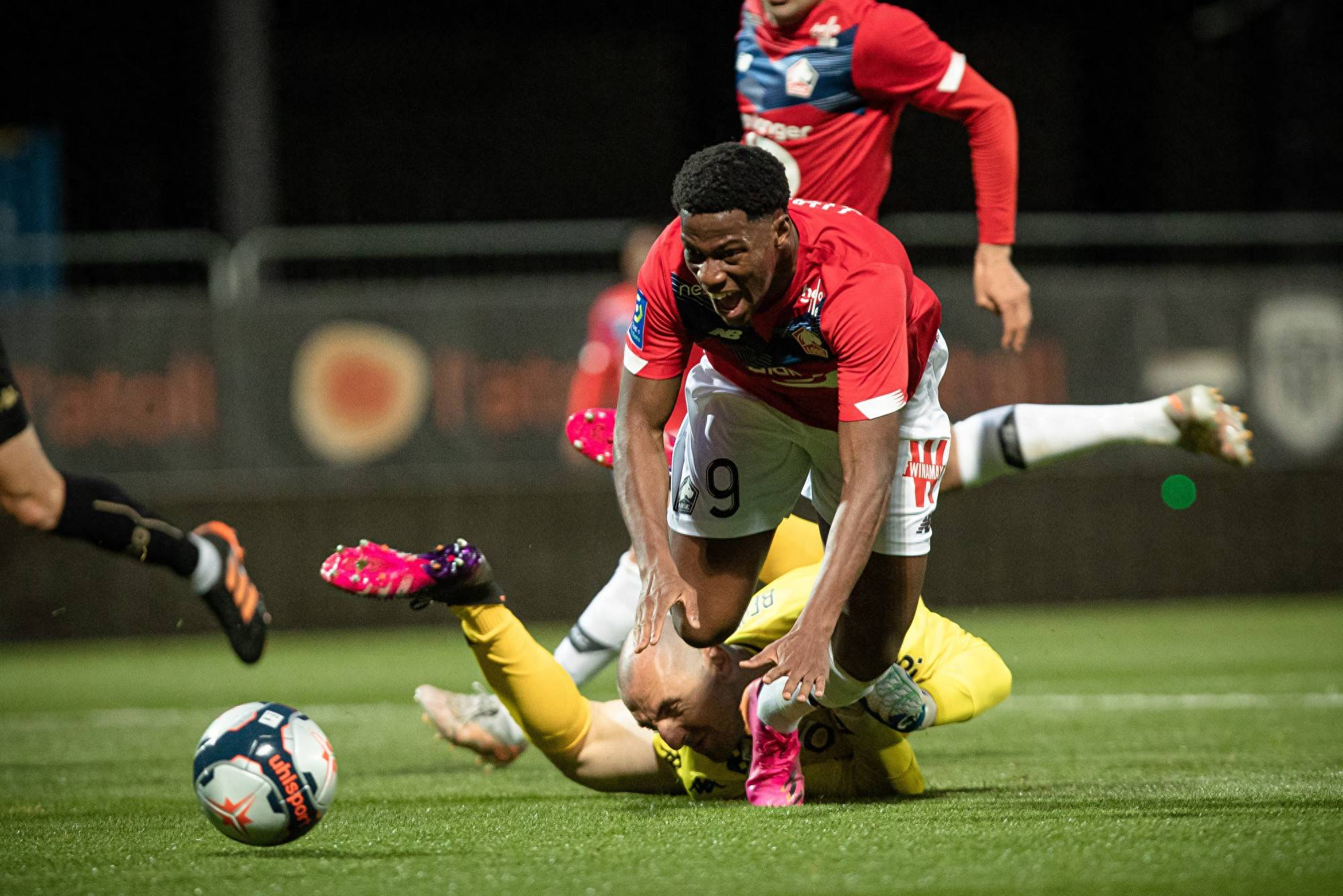 里尔主帅谈及战术调整,球队状态逐渐回暖的简单介绍 里尔主帅谈及战术调整,球队状态逐渐回暖的简单介绍