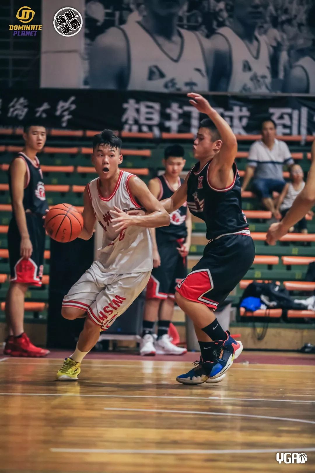 澳洲杯篮球赛决战在即,冠军之战一触即发 澳洲杯篮球赛决战在即,冠军之战一触即发