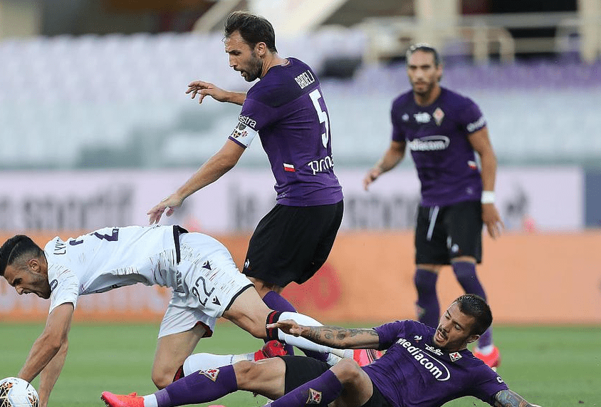 包含佛罗伦萨在沉重压力下取胜布雷西亚寻求逆袭的词条