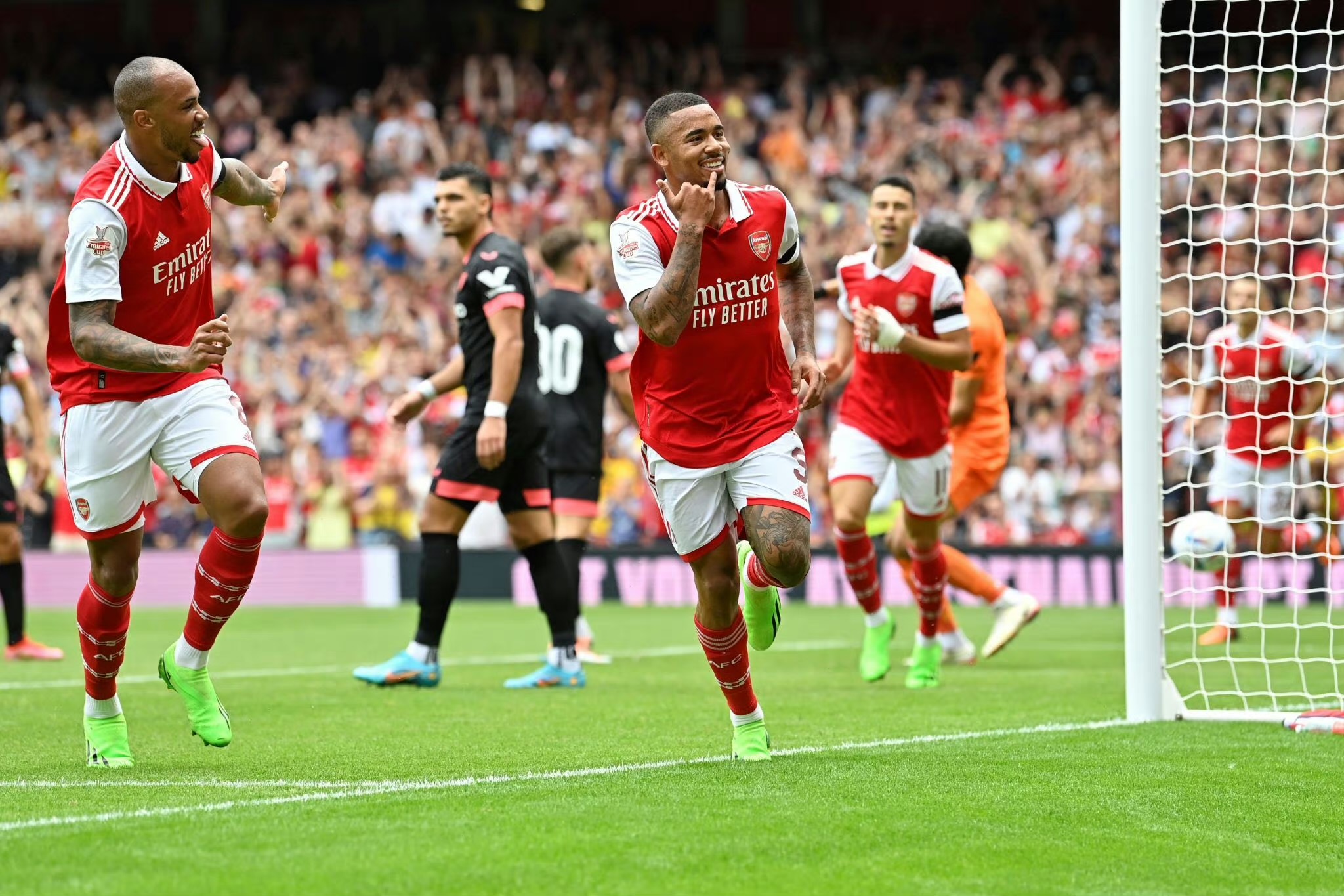 阿联酋球队在国际比赛中夺冠