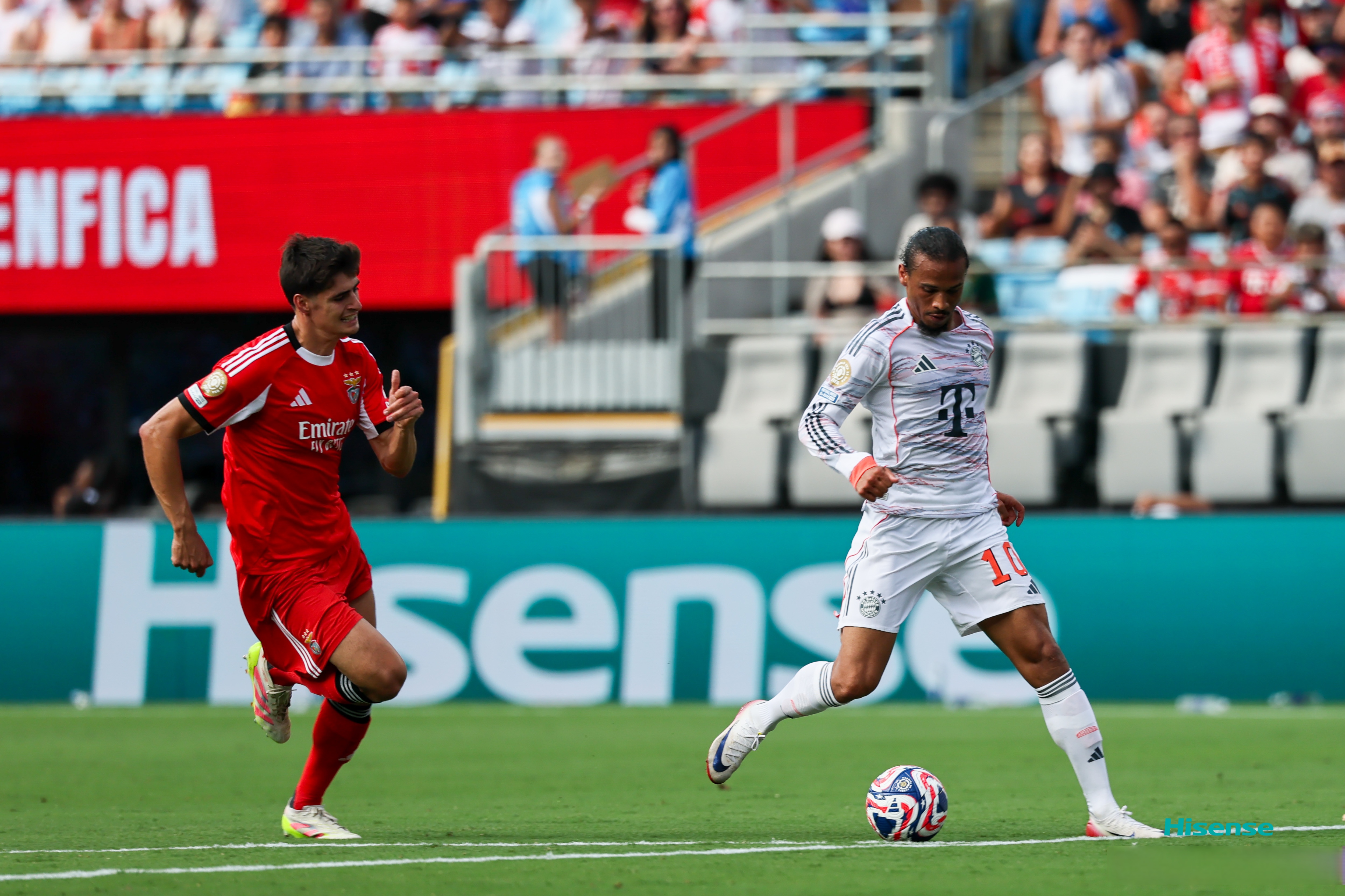 欧塞尔连续取胜，力压法甲榜首位置的简单介绍