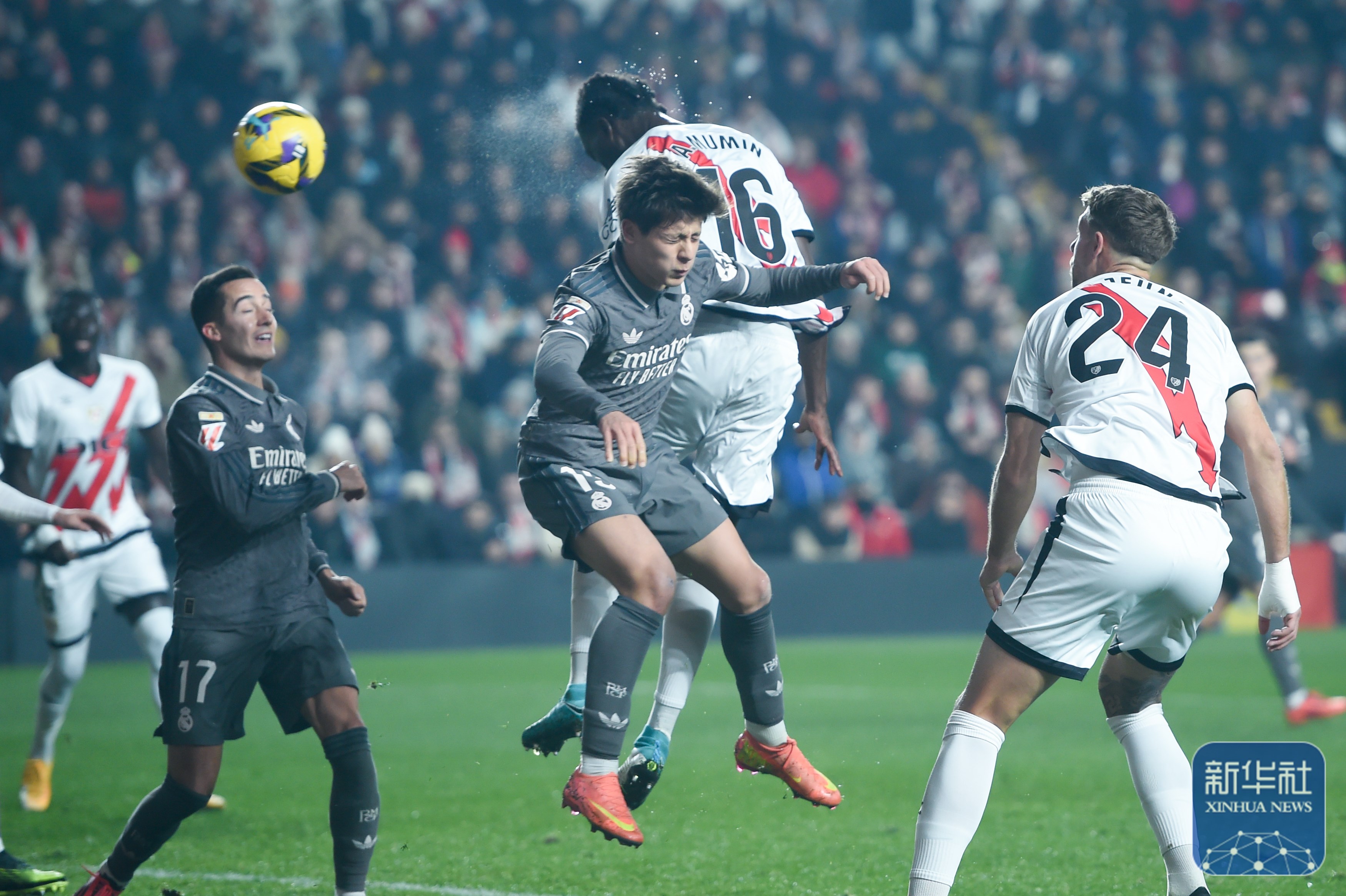 近日足球联赛重要对决即将上演