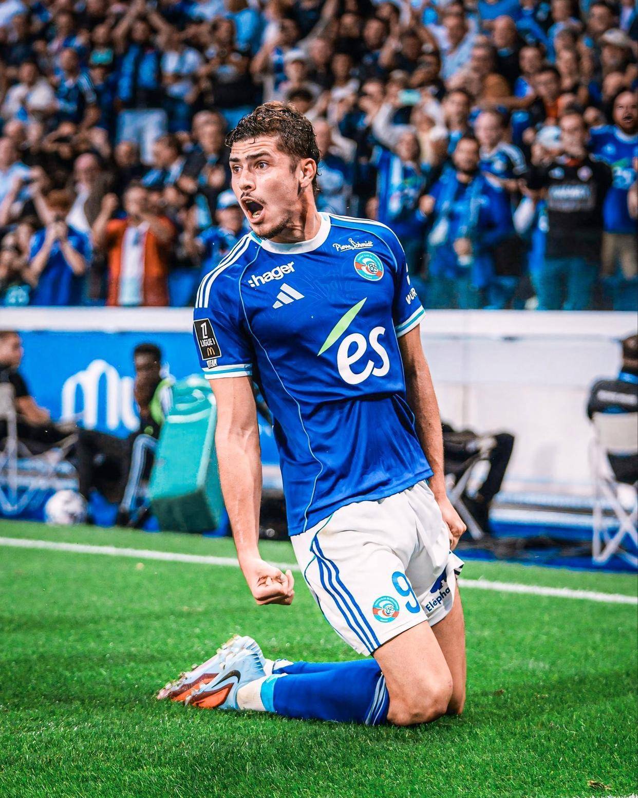 包含斯特拉斯堡在主场逼平对手,争取一分的词条 包含斯特拉斯堡在主场逼平对手,争取一分的词条