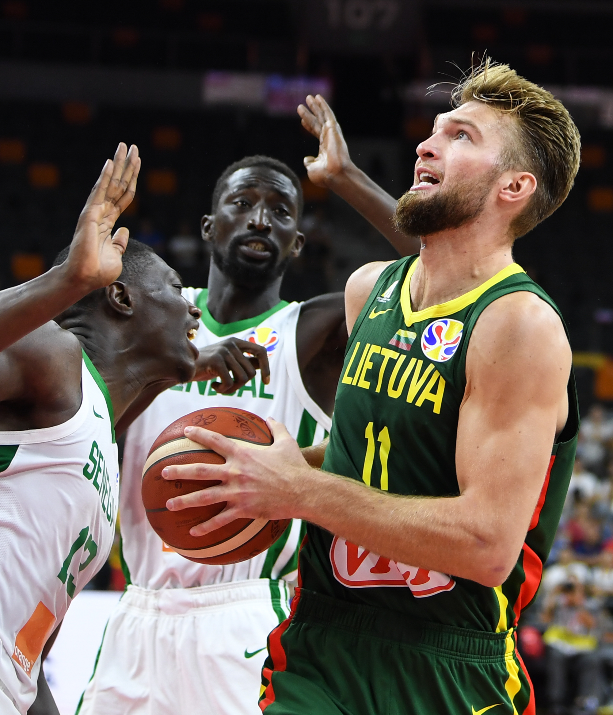 包含塞内加尔篮球联赛新赛季开启成绩值得期待的词条