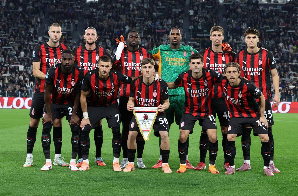 包含AC米兰士气高涨，连续取得胜利势不可挡的词条